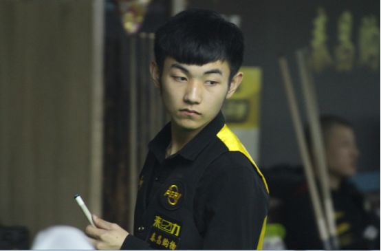 木塔力甫：邵导一直鼓励我们要有更高的目标、要前往欧洲发展