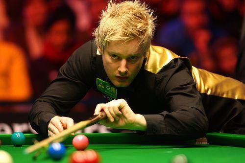 曼联计划在2026年签下巴莱巴，布莱顿可能接受7500万英镑报价，维拉考虑出售博加德以提升财务能力。