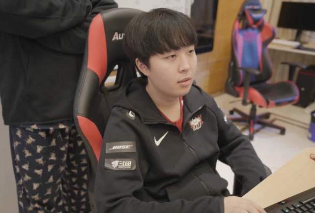 斯基拉：伊尔迪兹要求600万欧年薪，尤文可能报价500万加奖金