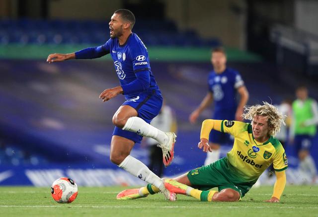 其中防守篮 其中防守篮