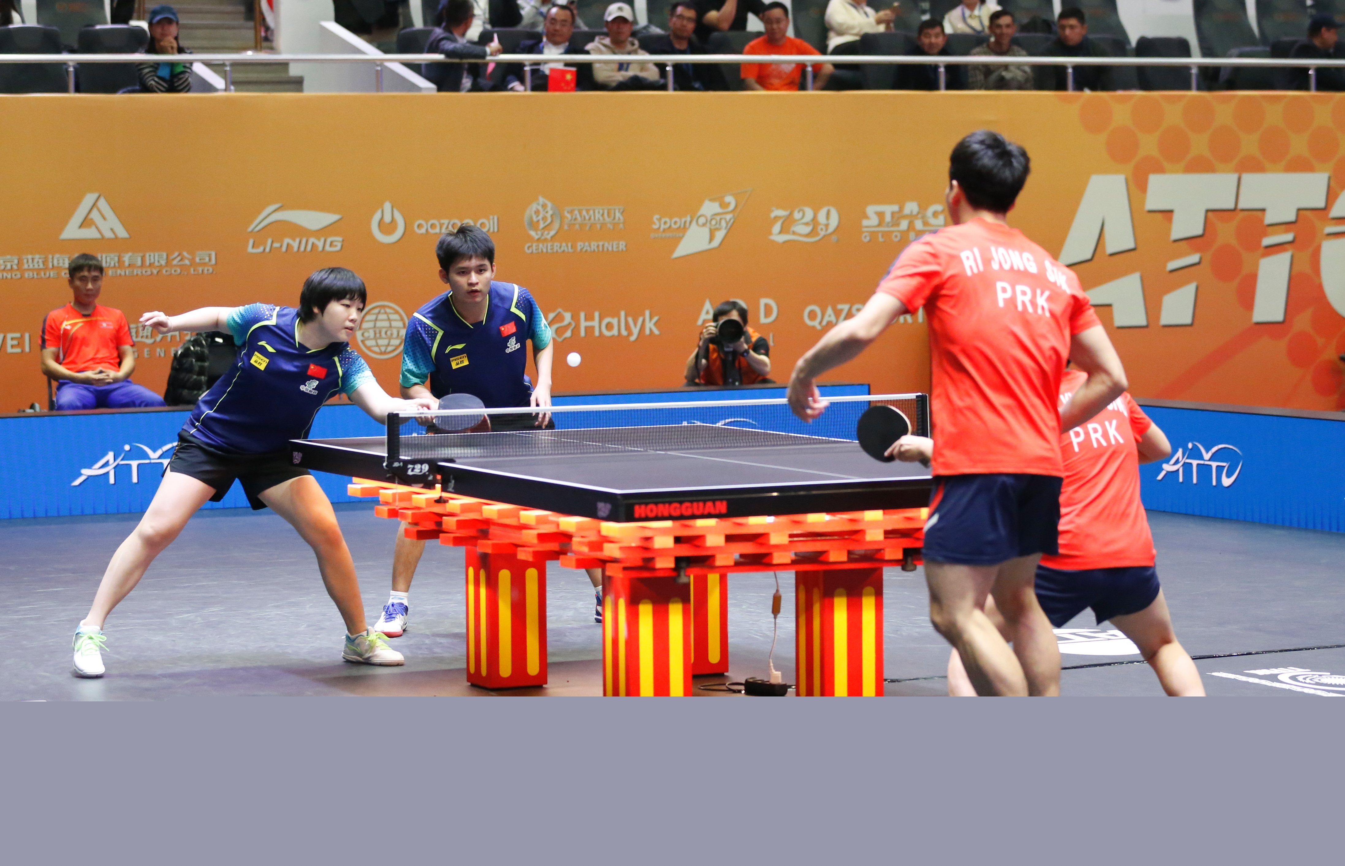 专业表演者 专业表演者